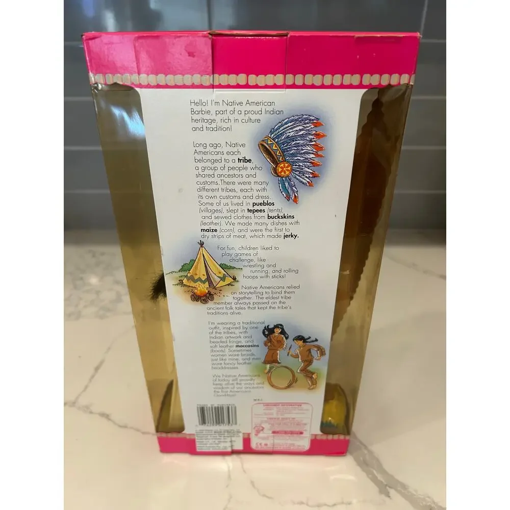 Native American Barbie Mattel 1992 New‎ in Box